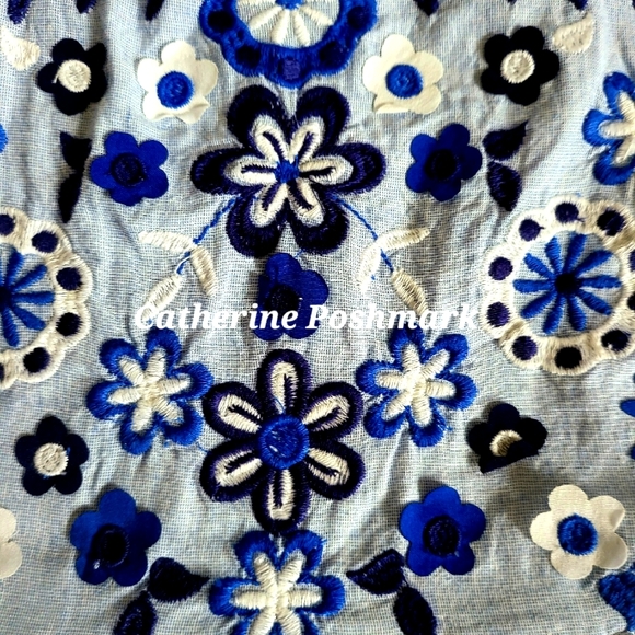 ♥️NWT♥️ BODEN GIRLS CHAMBRAY DRESS - Picture 3 of 15